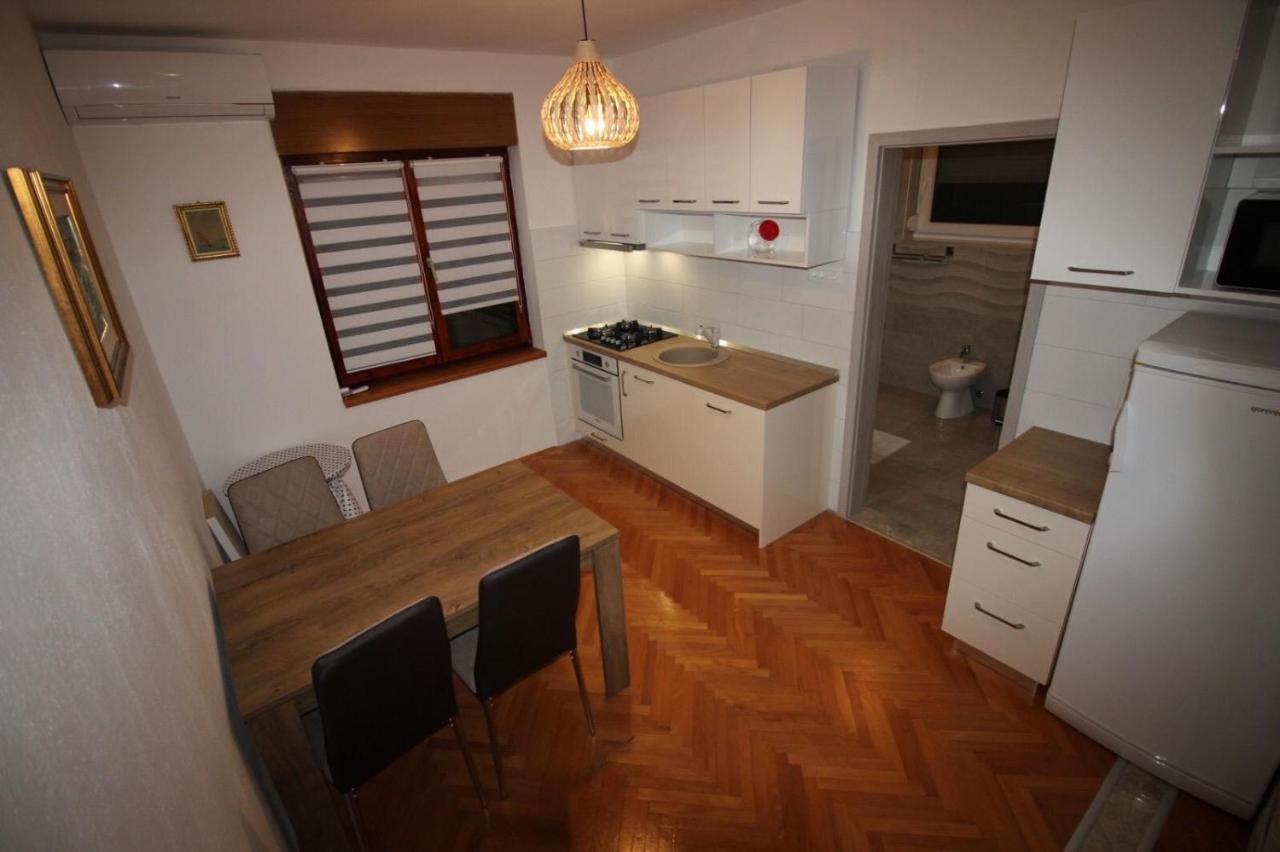Zo-na Apartment *